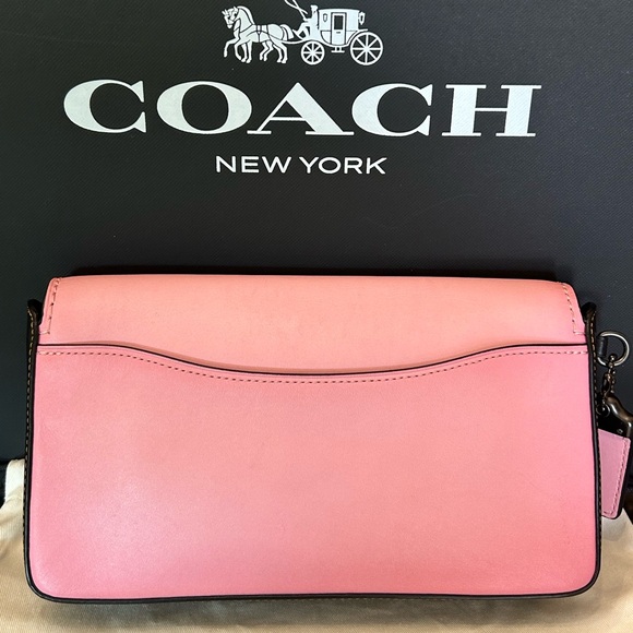 COACH 1941 Dinky Color Block Ombré Pink & Black Convertible Strap Crossbody Bag - Picture 4 of 15